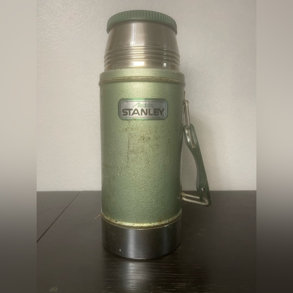 Vintage Stanley Aladdin Green Thermos Bottle 24 oz. Wide Mouth, Pre-Owned - Picture 9 of 11